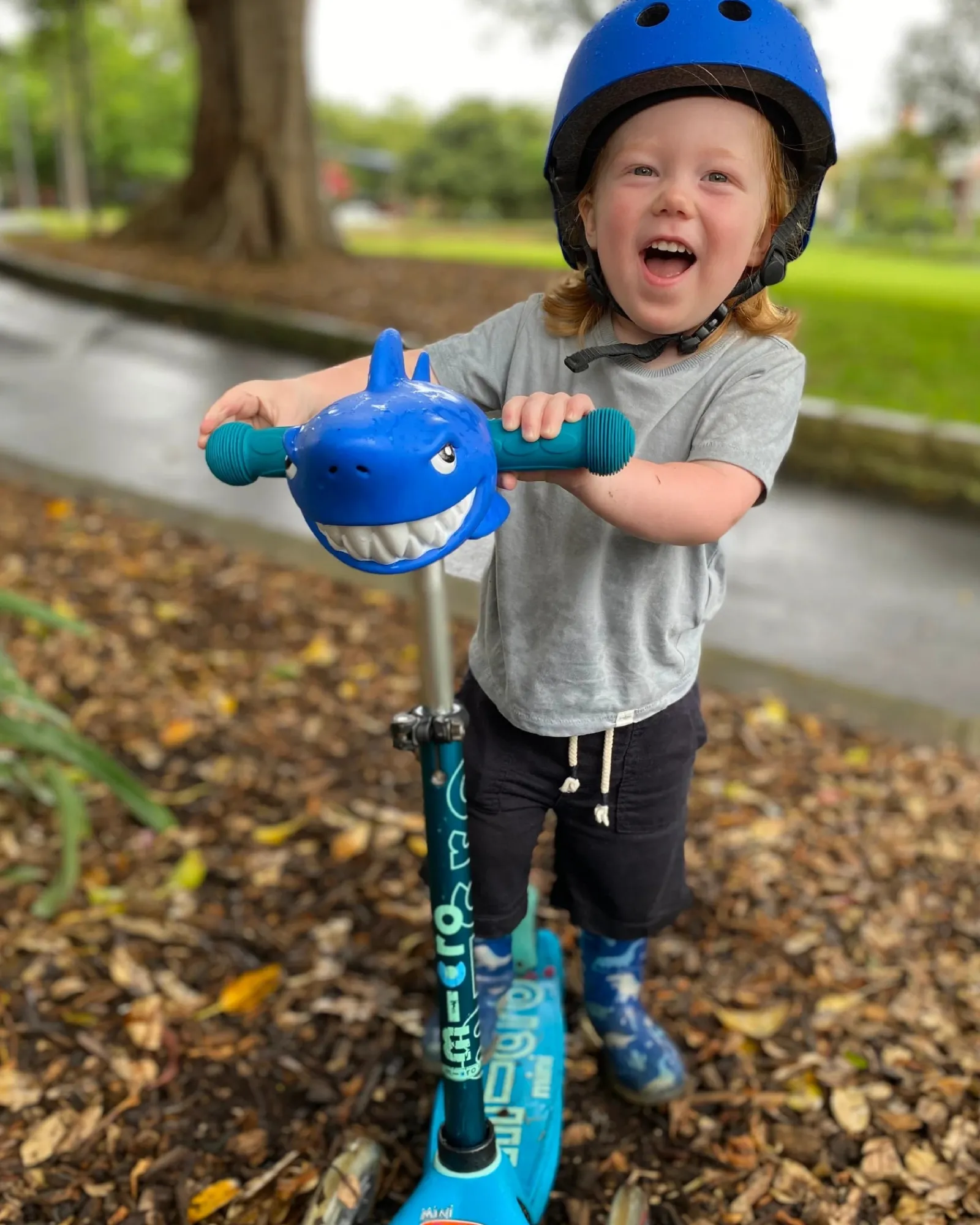 Freeplay Kids Scooter Pals Savvy Shark Sale