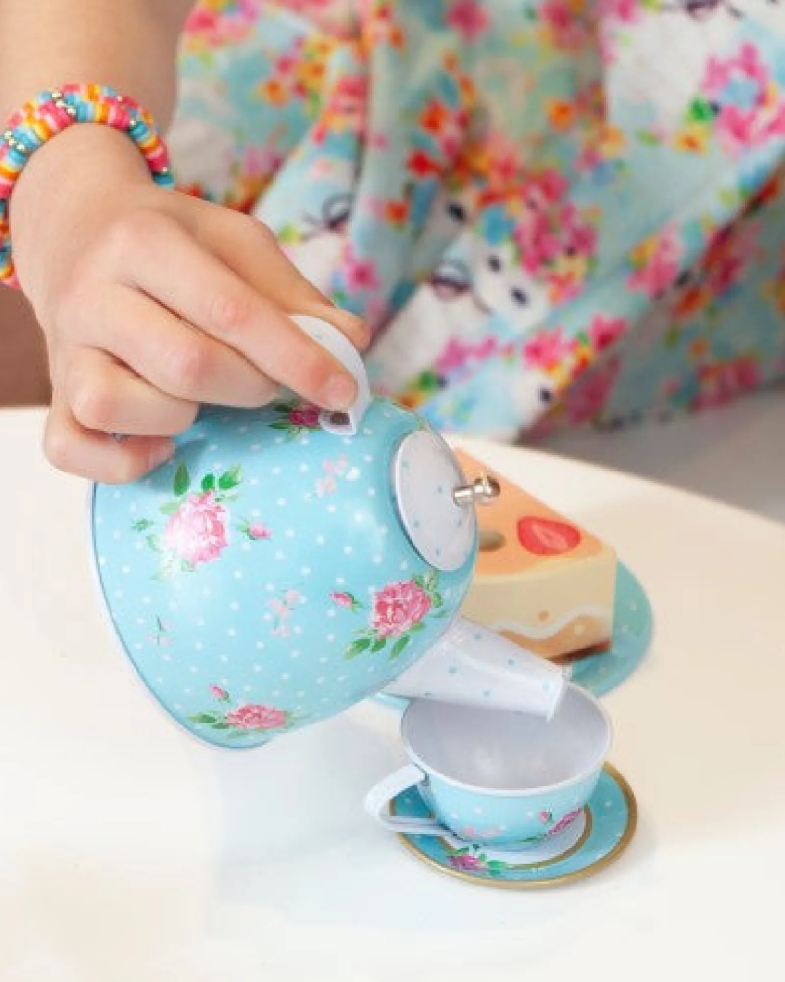 Saint Germaine Primrose Tea Set Online