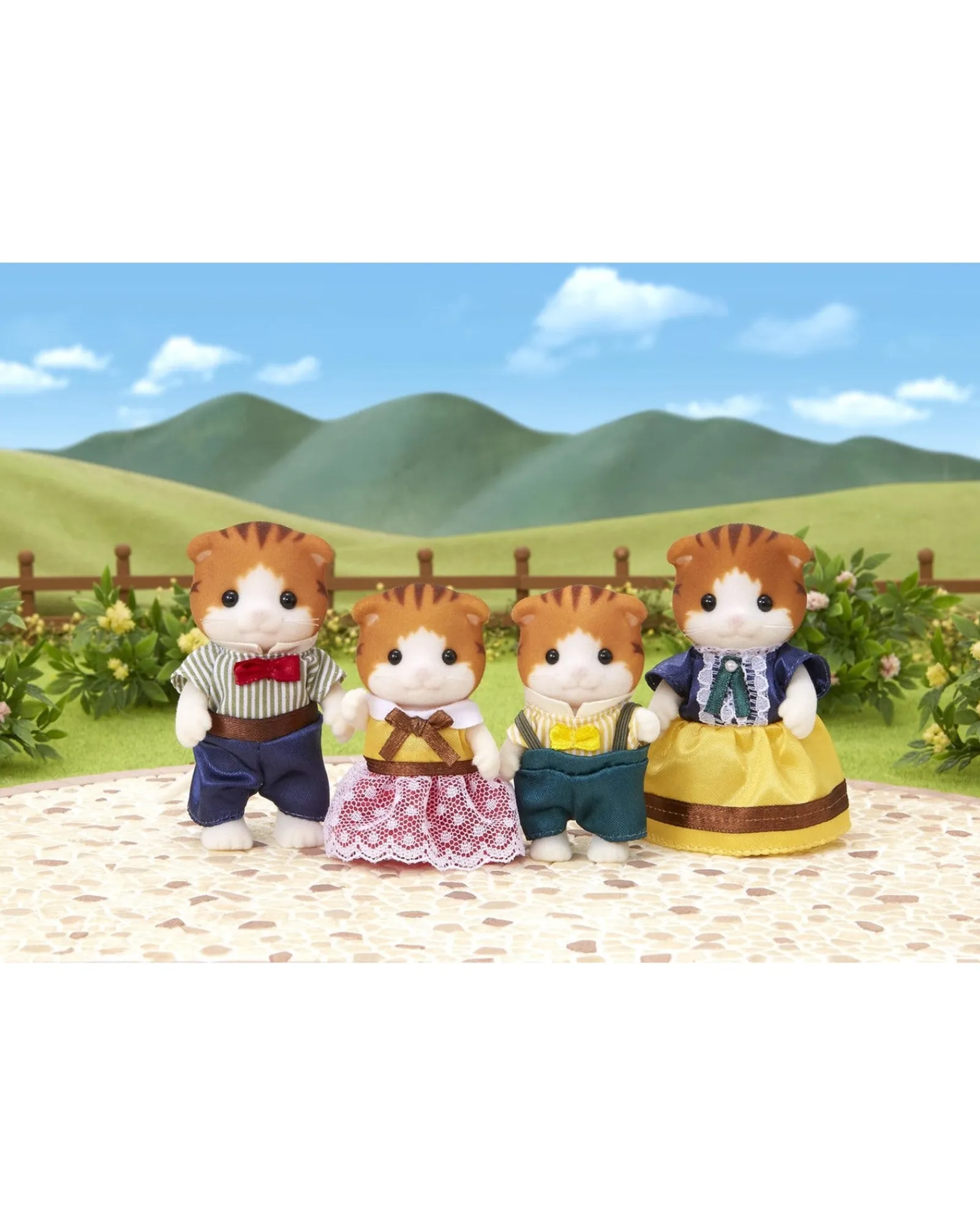 Sylvanian Families Maple Cat Family Shop