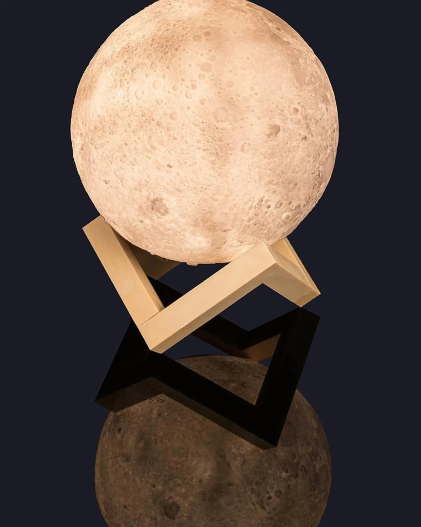 WonderStuff Lunar Night Light Best